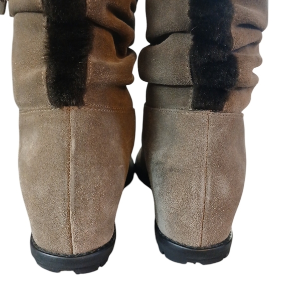 Stuart Weitzman Light Taupe Suede Wedge Boot Winter Slouch Boot size 7 - Picture 7 of 11